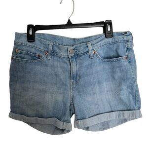 LEVIS woman's light denim rolled shorts size 29